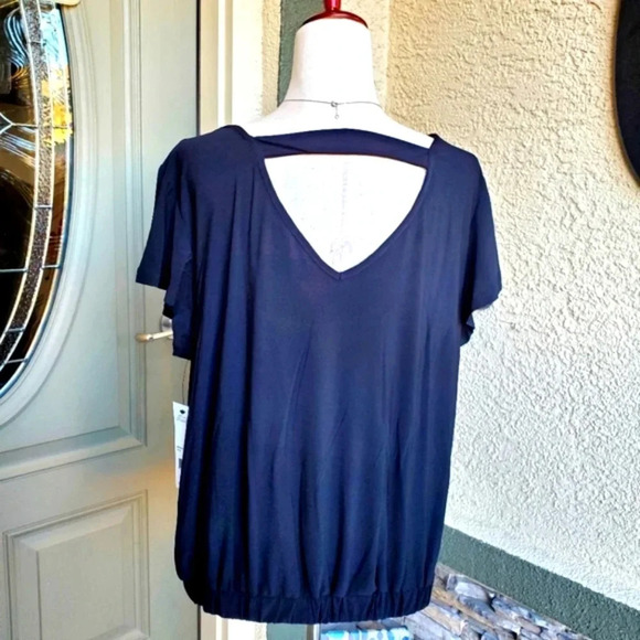 NY COLLECTION | Studded Open Back Top in Black sz 2X - Picture 3 of 5